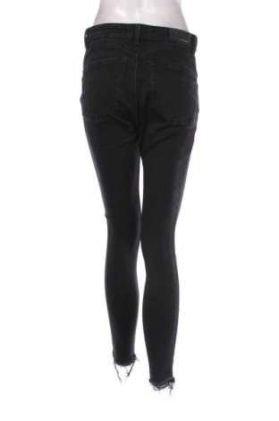 Дамски дънки Stradivarius, Размер L, Цвят Черен, Цена 15,33 €