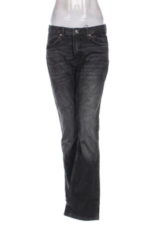 Дамски дънки Stradivarius, Размер XL, Цвят Черен, Цена 20,45 €