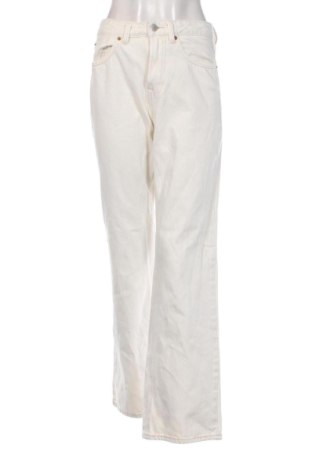 Damen Jeans Stradivarius, Größe S, Farbe Ecru, Preis € 15,00