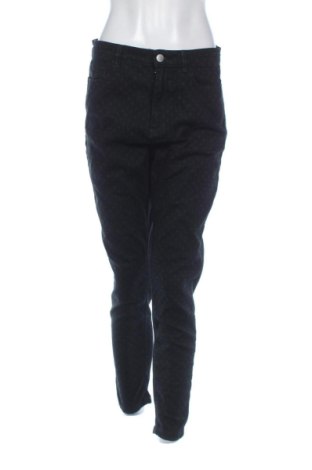 Damskie jeansy Stradivarius, Rozmiar L, Kolor Kolorowy, Cena 80,99 zł, #136501464