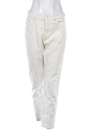 Damskie jeansy Terranova, Rozmiar L, Kolor ecru, Cena 78,99 zł