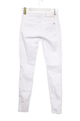 Dámske džínsy  Tommy Hilfiger, Veľkosť XS, Farba Biela, Cena  60,61 €