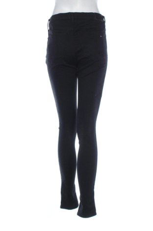 Дамски дънки Tommy Jeans, Размер M, Цвят Черен, Цена 89,47 €