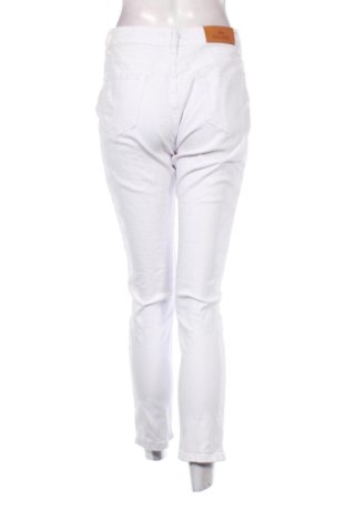 Blugi de femei Unbranded, Mărime M, Culoare Alb, Preț 91,99 Lei