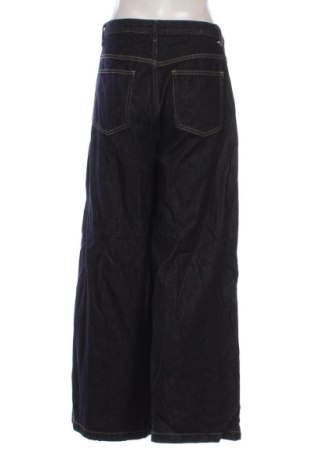Damskie jeansy Unbranded, Rozmiar M, Kolor Niebieski, Cena 78,99 zł