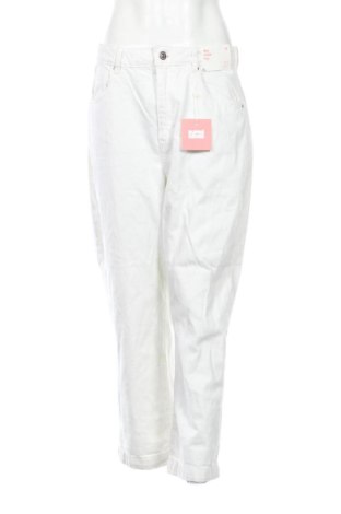 Damskie jeansy Unbranded, Rozmiar M, Kolor Biały, Cena 123,99 zł