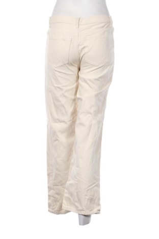 Damen Jeans Uniqlo, Größe M, Farbe Ecru, Preis 27,99 €