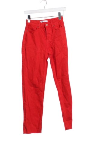 Damskie jeansy Zara, Rozmiar XXS, Kolor Czerwony, Cena 72,99 zł