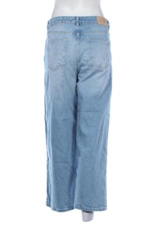 Damskie jeansy Zara, Rozmiar L, Kolor Niebieski, Cena 75,02 zł