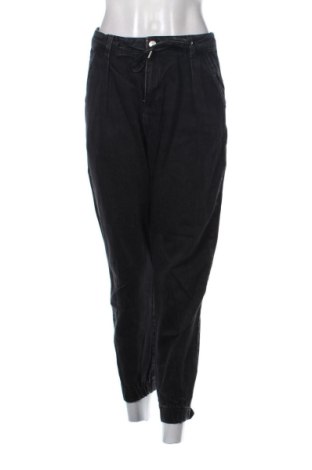 Дамски дънки Zara, Размер M, Цвят Черен, Цена 14,31 €