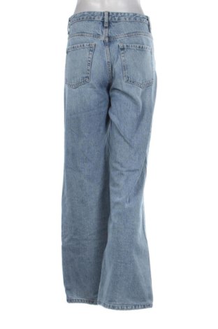 Damskie jeansy Zara, Rozmiar M, Kolor Niebieski, Cena 75,02 zł
