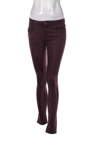 Damen Jeans Zara, Größe M, Farbe Lila, Preis 17,99 €