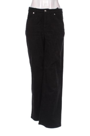 Női kordbársony nadrág H&M Divided, Méret M, Szín Fekete, Ár 6 198 Ft