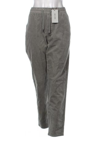 Дамски джинси Only & Sons, Размер XL, Цвят Зелен, Цена 19,42 €