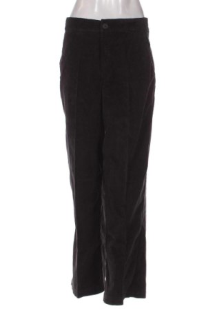 Дамски джинси United Colors Of Benetton, Размер L, Цвят Кафяв, Цена 44,99 €