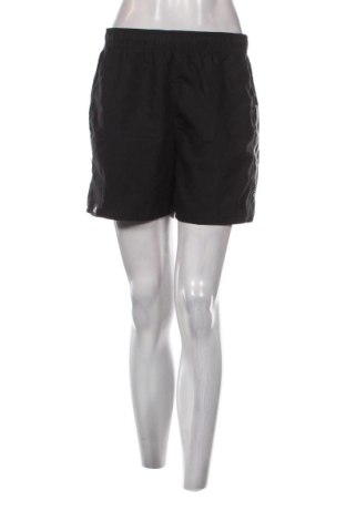 Damen Shorts Adidas, Größe M, Farbe Mehrfarbig, Preis 22,99 €