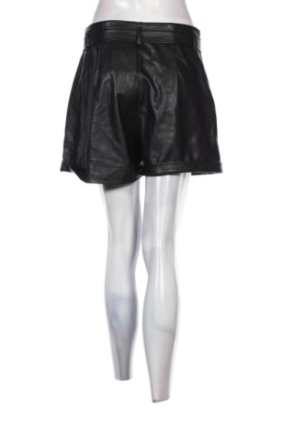 Damen Shorts Amisu, Größe M, Farbe Schwarz, Preis 12,99 €
