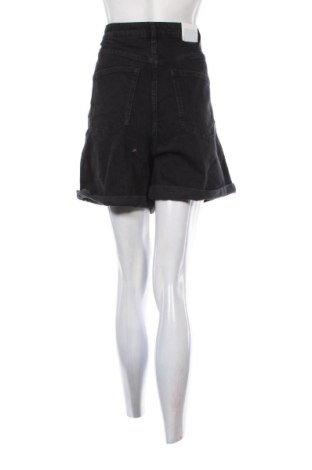 Дамски къс панталон C&A, Размер XXL, Цвят Черен, Цена 16,36 €