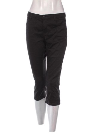 Pantaloni scurți de femei Camaieu, Mărime L, Culoare Negru, Preț 41,99 Lei, #136348632