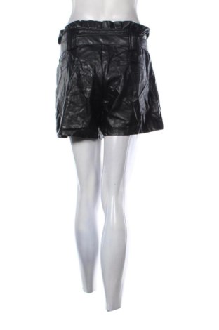 Pantaloni scurți de femei Crazy Lover, Mărime L, Culoare Negru, Preț 52,13 Lei