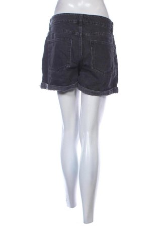 Pantaloni scurți de femei H&M, Mărime L, Culoare Gri, Preț 60,99 Lei