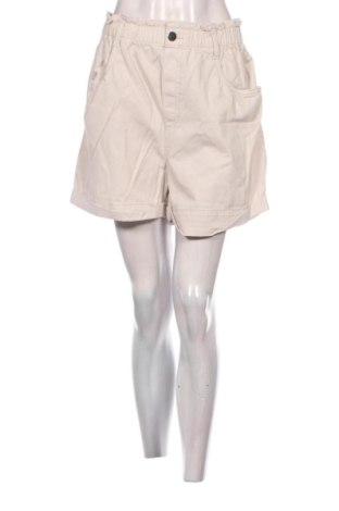 Pantaloni scurți de femei H&M, Mărime M, Culoare Ecru, Preț 51,00 Lei