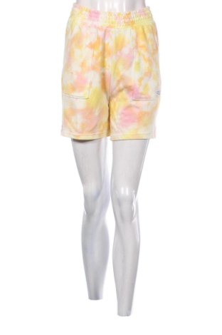 Дамски къс панталон H&M Divided, Размер S, Цвят Многоцветен, Цена 10,22 €