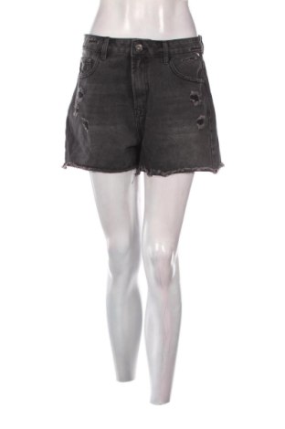 Дамски къс панталон Haily`s, Размер M, Цвят Сив, Цена 17,89 €