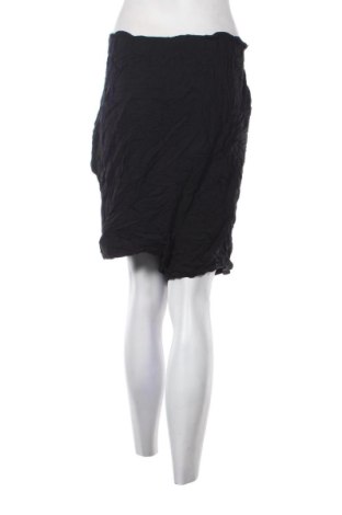 Pantaloni scurți de femei Kiabi, Mărime 4XL, Culoare Negru, Preț 98,99 Lei