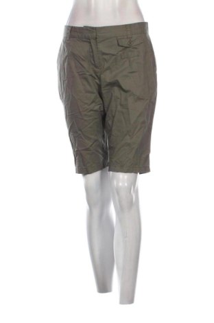 Pantaloni scurți de femei Kookai, Mărime L, Culoare Verde, Preț 151,99 Lei