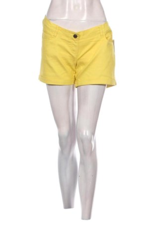 Pantaloni scurți de femei Maternite, Mărime L, Culoare Galben, Preț 243,99 Lei