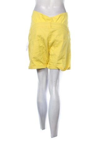 Pantaloni scurți de femei Maternite, Mărime XL, Culoare Galben, Preț 107,99 Lei