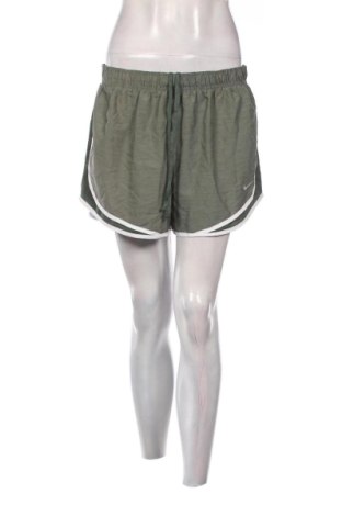 Damen Shorts Nike, Größe XL, Farbe Grün, Preis 17,00 €
