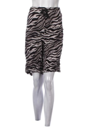 Damskie szorty Okay, Rozmiar 3XL, Kolor Kolorowy, Cena 83,99 zł