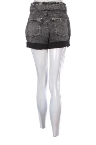 Pantaloni scurți de femei Pimkie, Mărime S, Culoare Negru, Preț 52,13 Lei