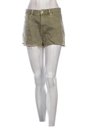 Pantaloni scurți de femei Pull&Bear, Mărime M, Culoare Verde, Preț 60,99 Lei