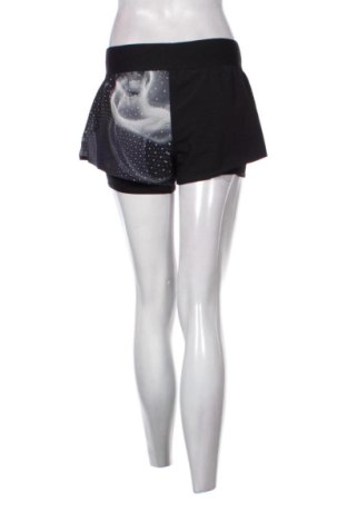 Damen Shorts Reebok, Größe S, Farbe Mehrfarbig, Preis 22,99 €