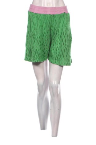 Pantaloni scurți de femei Reserved, Mărime L, Culoare Verde, Preț 51,00 Lei