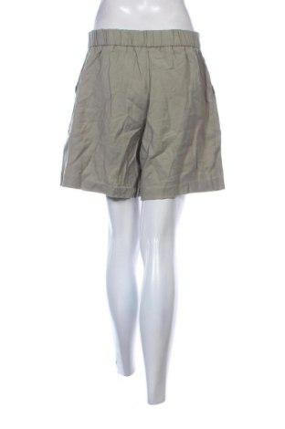 Damen Shorts Stradivarius, Größe L, Farbe Grün, Preis € 12,99
