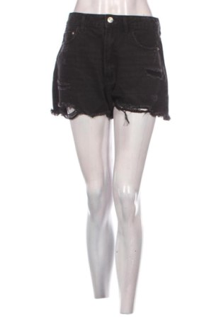 Damen Shorts Stradivarius, Größe M, Farbe Grau, Preis 9,78 €