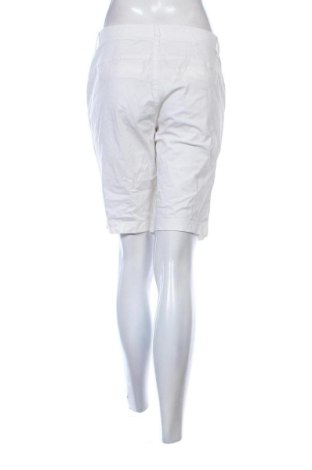 Pantaloni scurți de femei Street One, Mărime XL, Culoare Alb, Preț 107,99 Lei