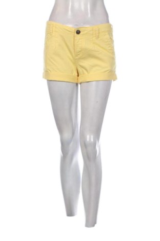 Damskie szorty Superdry, Rozmiar S, Kolor Żółty, Cena 192,91 zł, #136488642