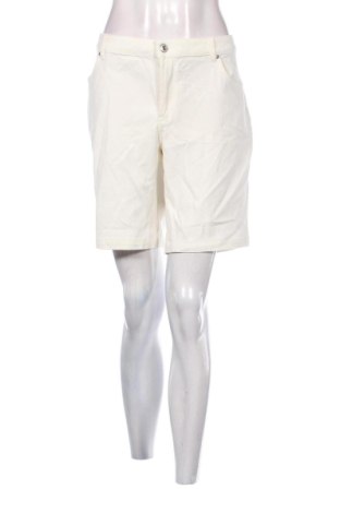 Damen Shorts Tchibo, Größe 3XL, Farbe Ecru, Preis 12,99 €