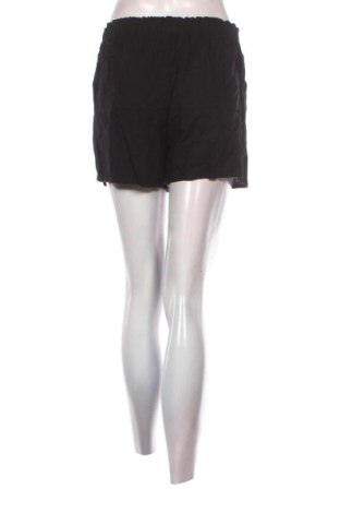 Damen Shorts Terranova, Größe M, Farbe Schwarz, Preis 10,00 €