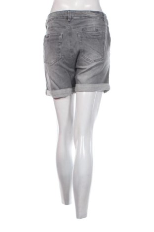 Дамски къс панталон Tom Tailor, Размер L, Цвят Сив, Цена 12,27 €