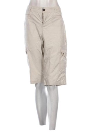Дамски къс панталон Tommy Hilfiger, Размер L, Цвят Бежов, Цена 35,27 €