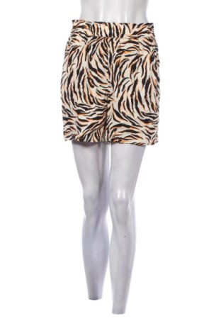 Дамски къс панталон Vero Moda, Размер M, Цвят Многоцветен, Цена 10,73 €