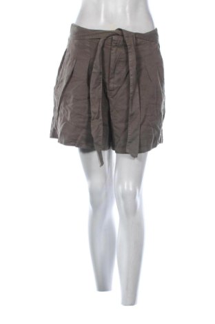 Damskie szorty Vero Moda, Rozmiar M, Kolor Zielony, Cena 123,99 zł