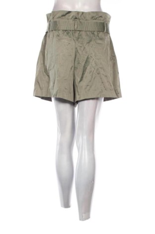 Pantaloni scurți de femei Zara, Mărime L, Culoare Verde, Preț 63,99 Lei