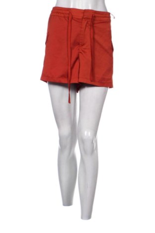 Pantaloni scurți de femei Zara, Mărime XL, Culoare Maro, Preț 53,00 Lei